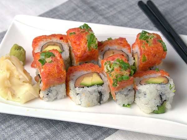 Dancing Spicy Tuna Roll