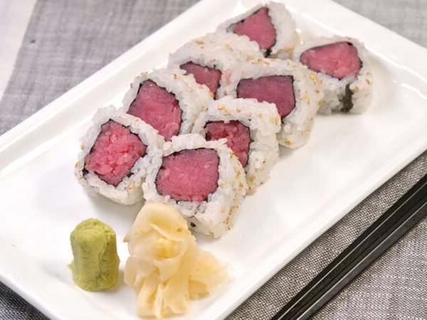 Tuna/Avocado Roll